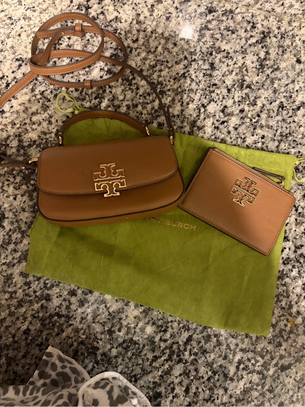 Tory Burch Tan/Brown Leather Crossbody with Card Case - Picture 2 of 13